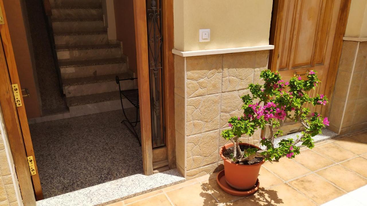 El Santo Villa Torres  ภายนอก รูปภาพ